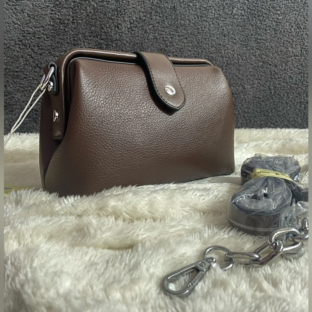 Brown leather bag - Picture 11 of 16